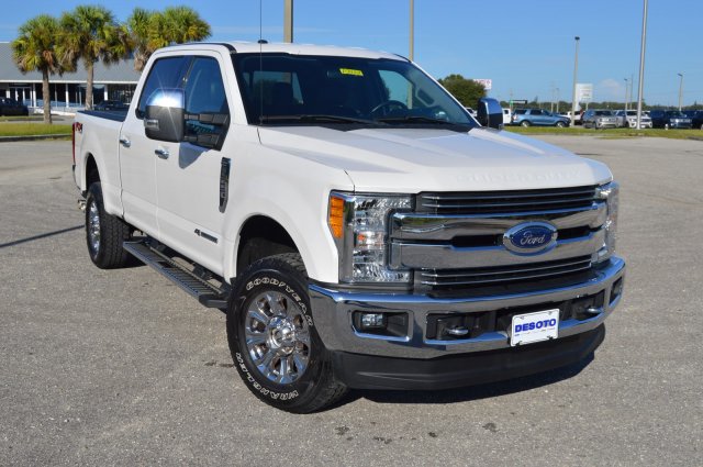 Pre Owned 2017 Ford Super Duty F 250 Srw Lariat With Navigation 4wd